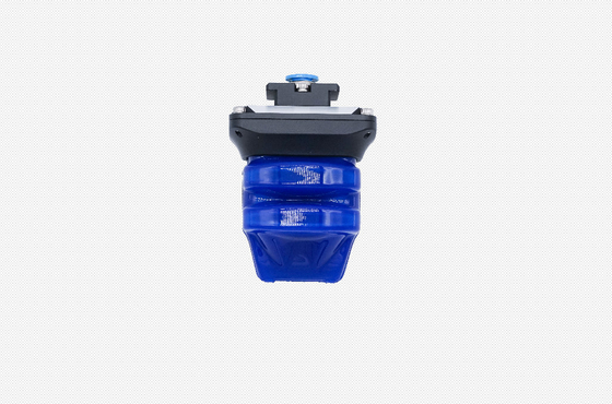 Dedo robótico macio pneumaticamente conduzido para objetos dados forma